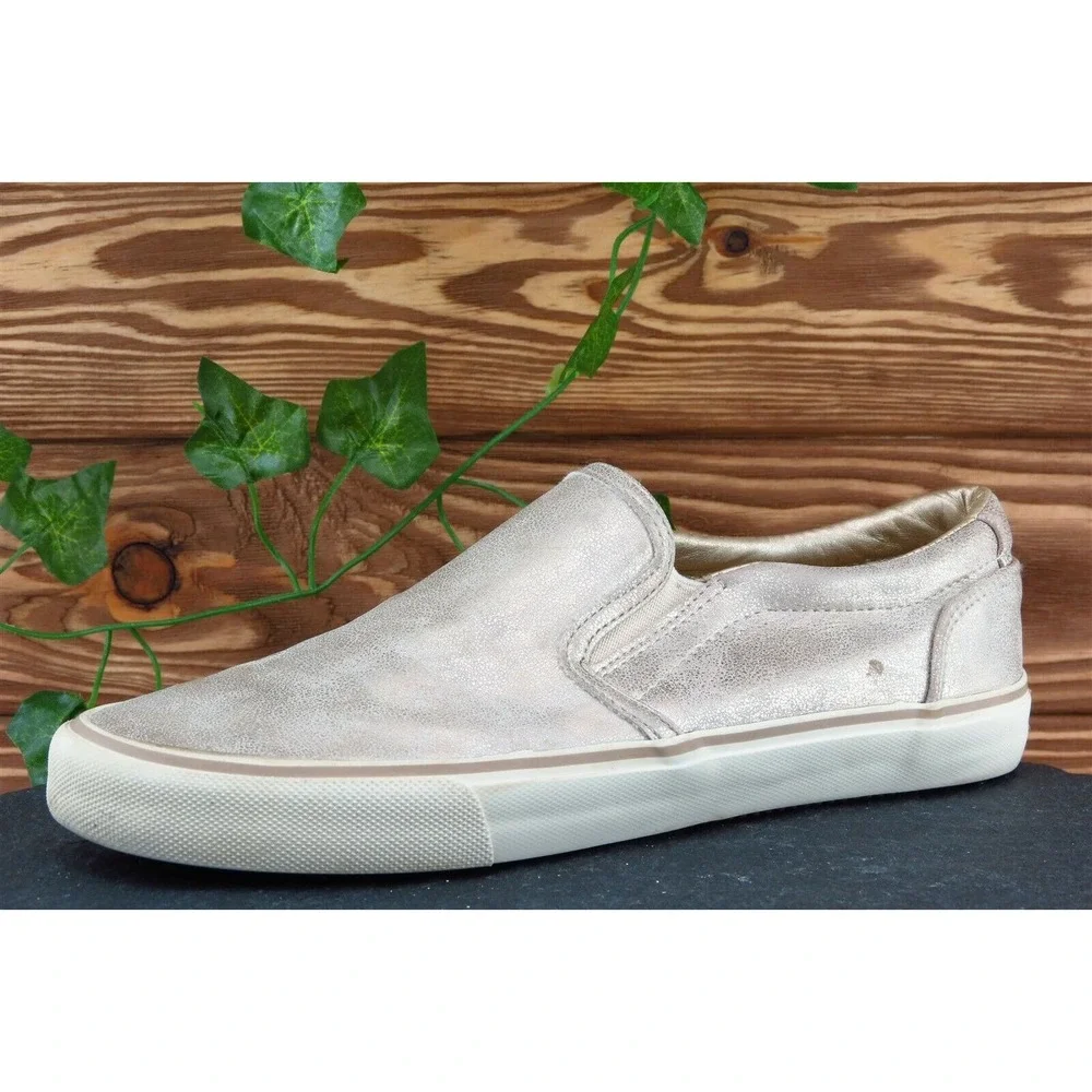 G.H. Bass & Co.‎ Size 5.5 M Champagne Round Toe Flats Synthetic Women